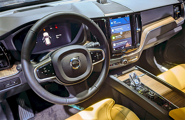 Nội thất xe Volvo XC60 Recharge Ultimate.