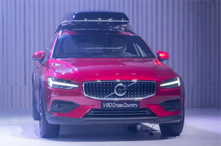 Volvo V60 2023 Cross Country giá lăn bánh, đánh giá xe, ưu đãi (02/2023)