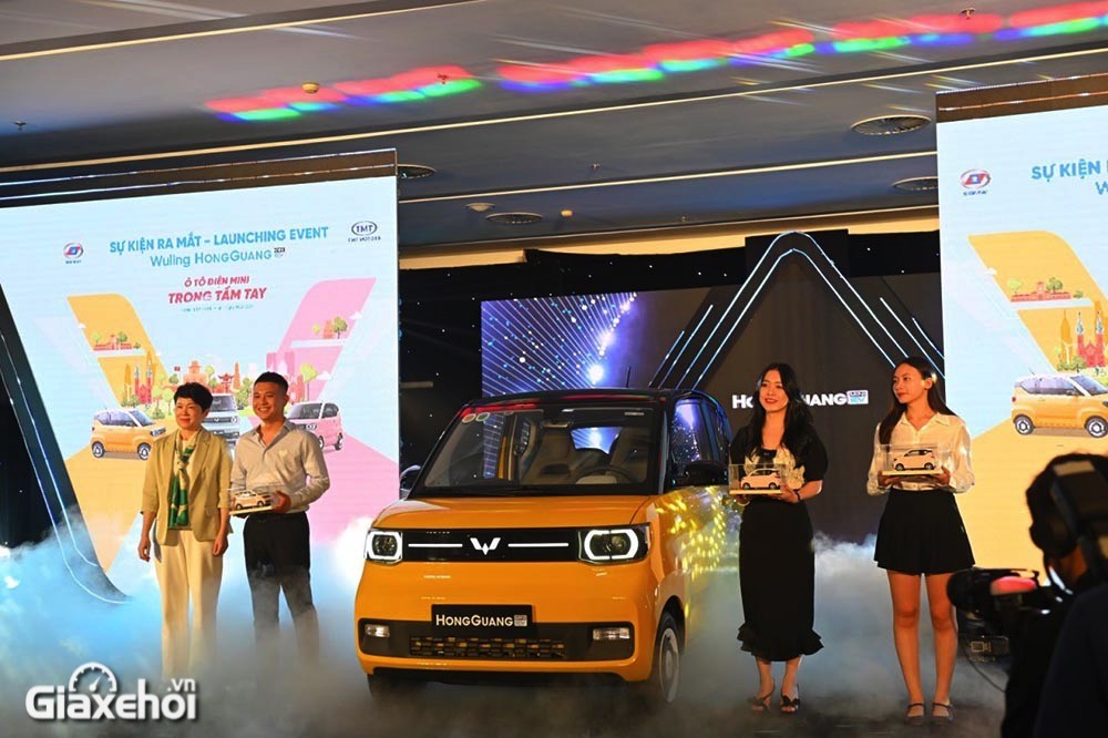 Đánh giá xe Wuling HongGuang MiniEV 2023 giá 239 triệu