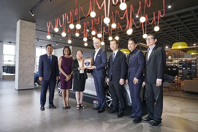 BMW Bình Dương: Tổ hợp Showroom BMW-MINI-Motorrad tại Bình Dương