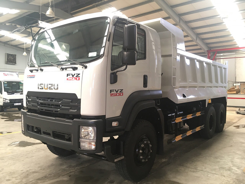 gia-xe-isuzu-Isuzu-FORWARD-F-SERIES-2021-giaxehoi-vn