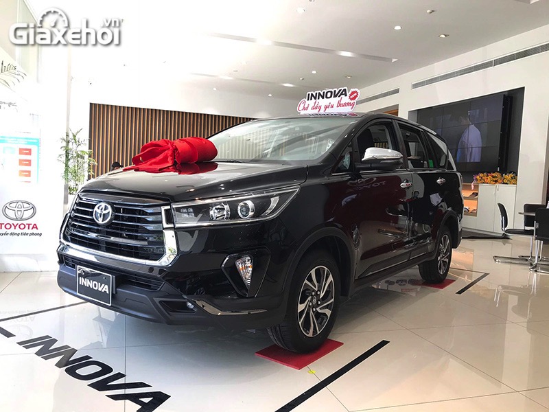 Toyota Innova Venturer 2022 – Phiên bản lai giữa Innova G và V