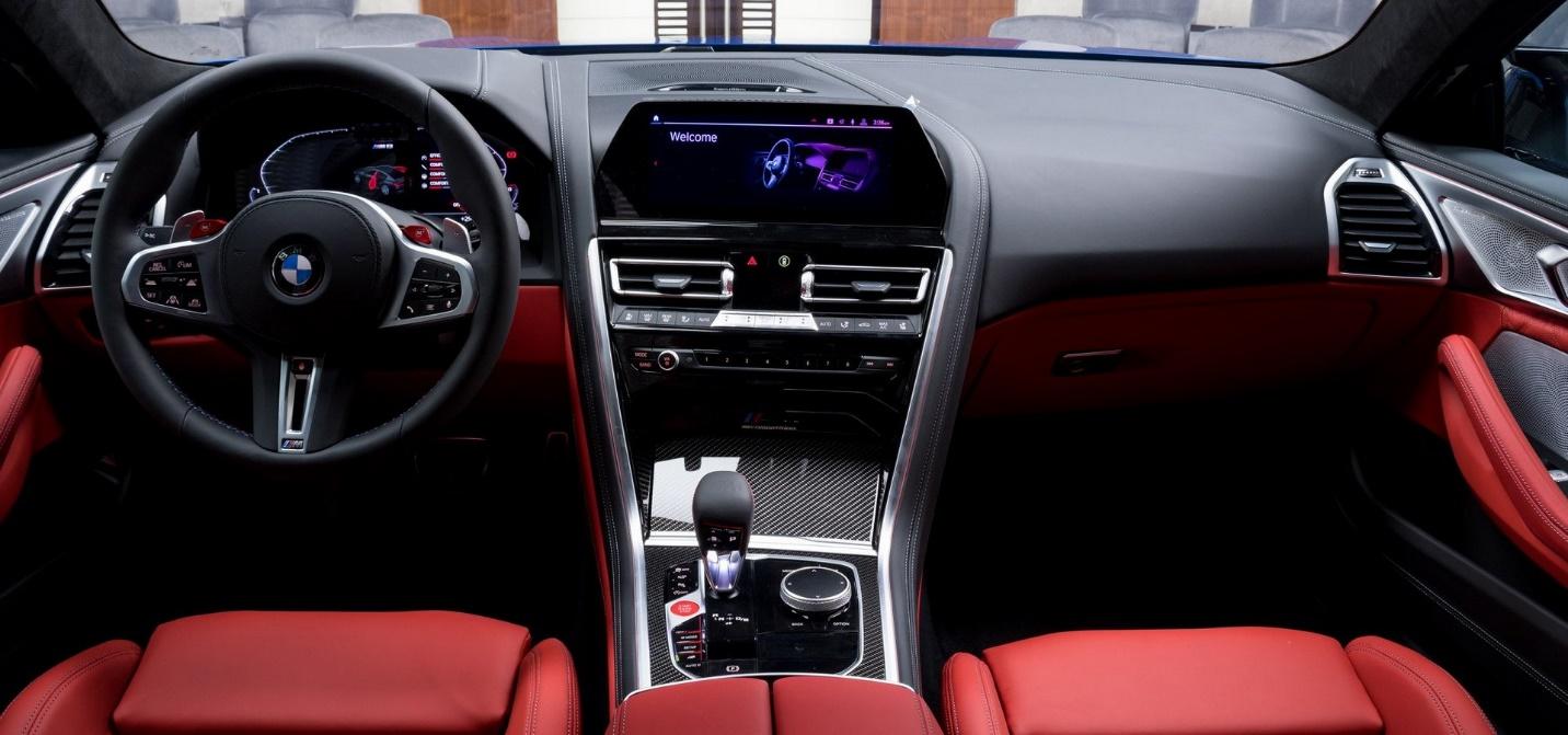 danh-gia-xe-bmw-m8-competition-coupe-2021-giaxehoi-vn-7