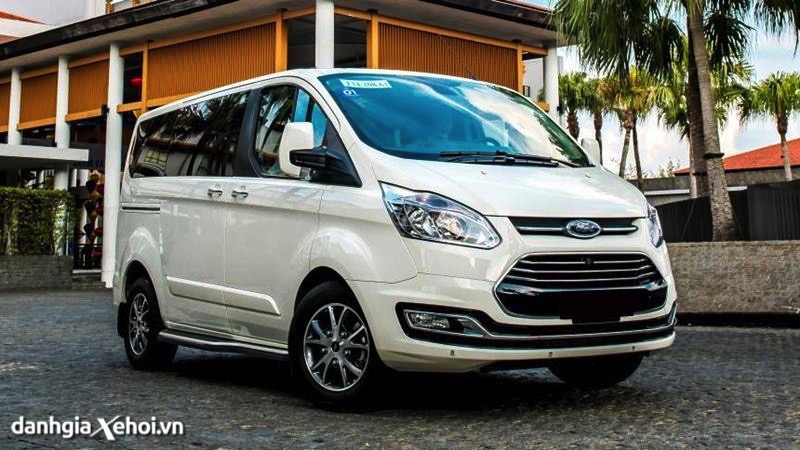 dau-xe-ford-tourneo-2021-muaxegiatot-vn