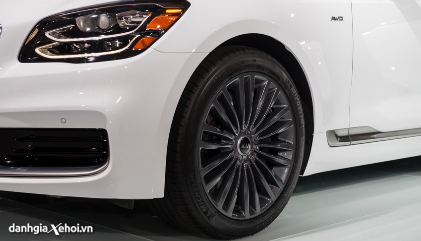 mam-xe-kia-quoris-2021-danhgiaxehoi-vn.jpg