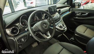 Mercedes-Benz V-Class 2024