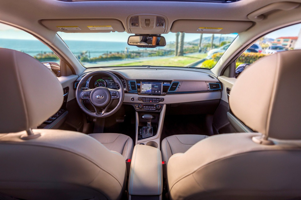 Giới thiệu xe Kia Niro 2022: Giá rẻ, nhiều tiện ích cùng tính năng an toàn