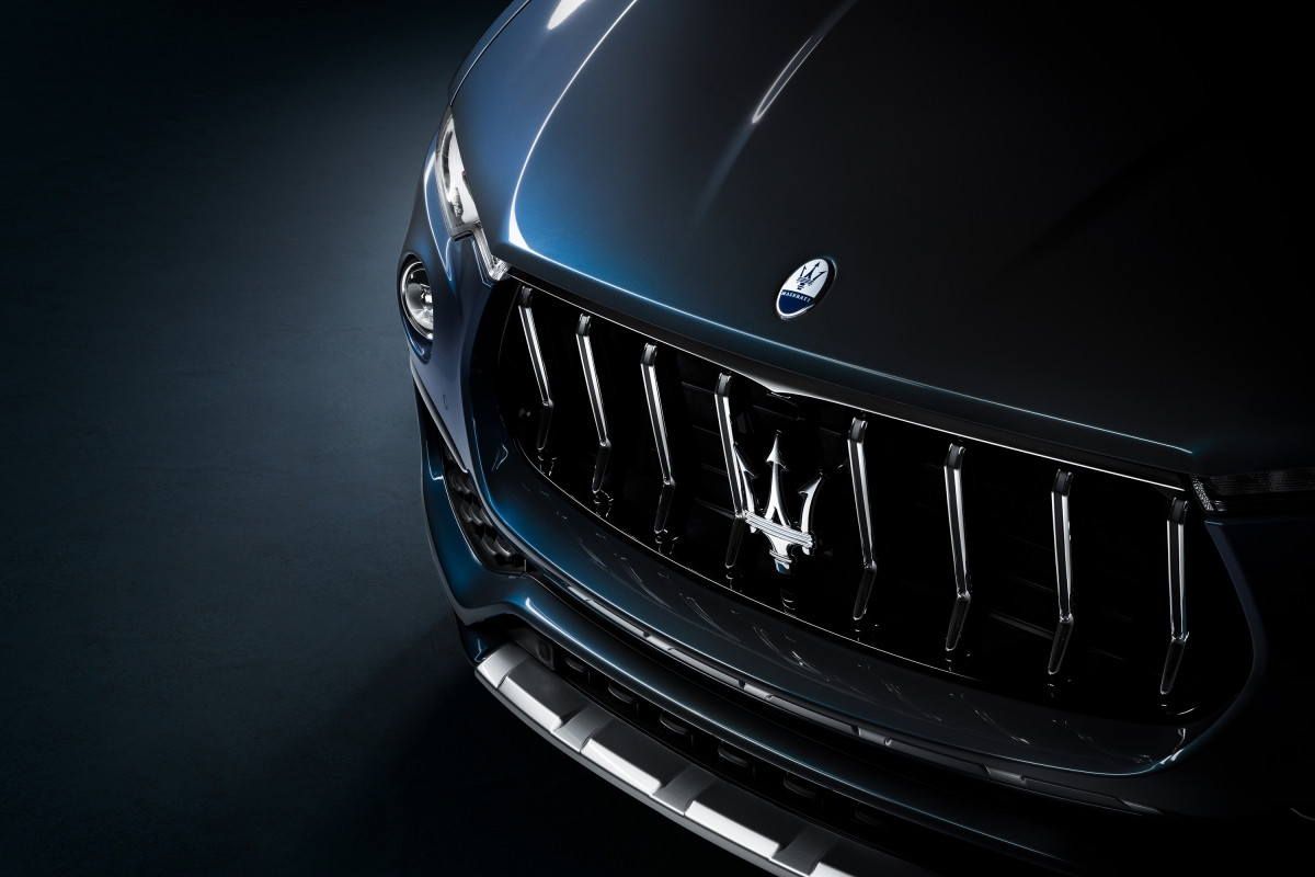 Chi tiết xe Maserati Levante Hybrid 2022: Khối động cơ thể thao, mạnh tới 330 mã lực  