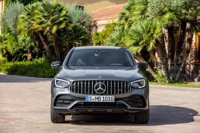 danh-gia-xe-mercedes-amg-glc-43-4matic-coupe-2021-giaxehoi-vn-9