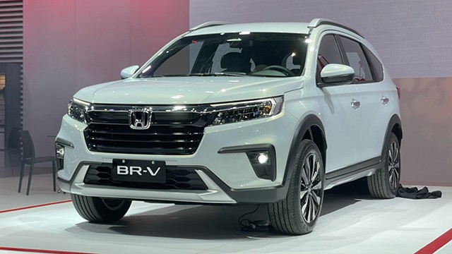 Một mẫu MPV 7 chỗ khác sẽ về Việt Nam trong năm nay là Honda BR-V 2023 dưới dạng nhập khẩu Indonesia nhằm cạnh tranh với các đối thủ như Mitsubishi Xpander, Toyota Veloz Cross.