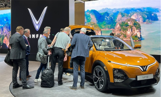 Những mẫu xe nổi bật tại Paris Motor Show 2022: VinFast bùng nổ với dàn xe điện