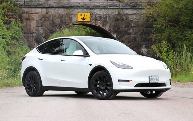 Top 10 xe điện bán chạy nhất tại Mỹ năm 2022: 4 mẫu xe Tesla đều góp mặt