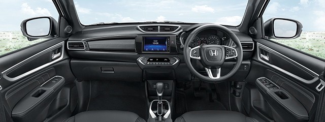 Honda BR-V 2023 với nội thất đơn giản nhưng lại phù hợp với mức giá và phân khúc MPV 7 chỗ.