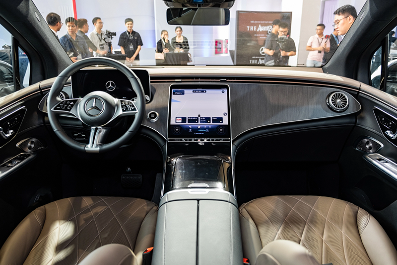 Bộ 3 xe SUV điện hạng sang Mercedes-Benz mới ra mắt Việt Nam