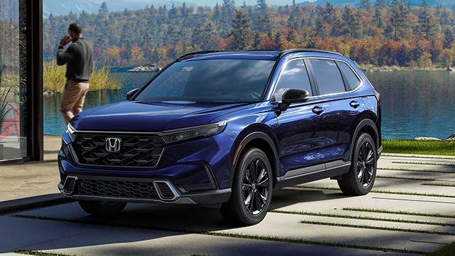 Honda CR-V thế hệ mới nhiều khả năng sẽ được phân phối trong nước với những cải tiến đáng giá, hứa hẹn sẽ mang đến trải nghiệm tốt hơn cho khách Việt. 