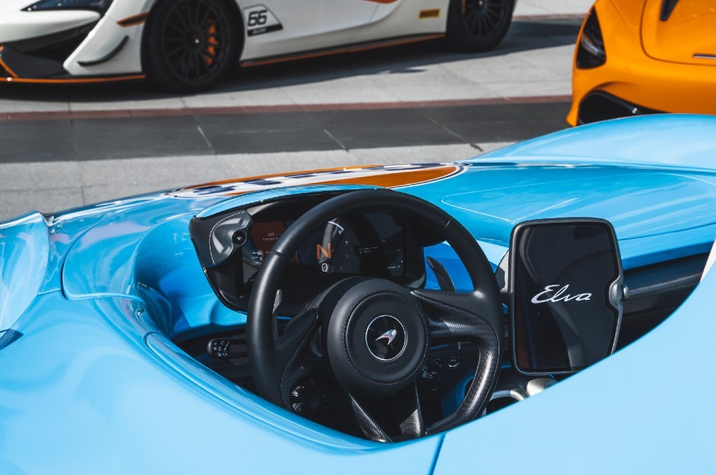 Chi tiết siêu xe “không kính” McLaren Elva 2022 chính hãng vừa về Việt Nam