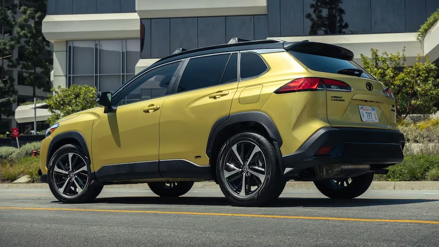 Toyota Corolla Cross 2024 sắp bán tại Việt Nam có gì mới?