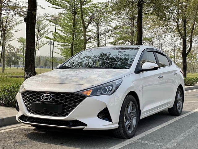 Hyundai Accent là chiếc xe hướng đến khách hàng trẻ tuổi, giá rẻ với những trang bị tiện nghi.
