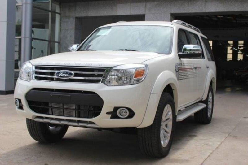 Sau các bản nâng cấp vào năm 2006 và 2009, Everest có ngoại hình hiện đại hơn
