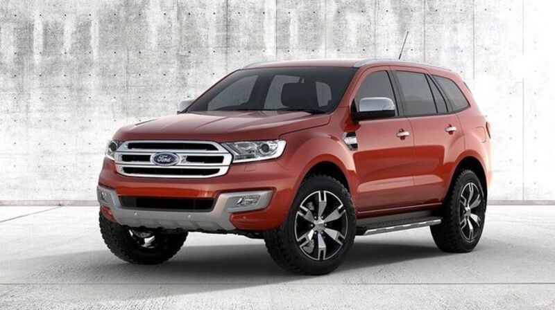 Ford Everest thế hệ thứ hai ra mắt vào năm 2015 với thiết kế hoàn toàn mới