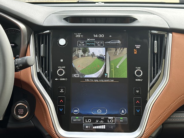 Người dùng sẽ được trải nghiệm màn hình giải trí 11,6 inch đặt dọc mới của Subaru Outback với khả năng hiển thị sắc nét và kết nối điện thoại thông minh qua Apple CarPlay/Android Auto.