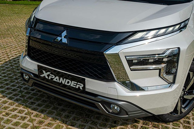 Mitsubishi Xpander 2023 với đầu xe nhiều thay đổi.