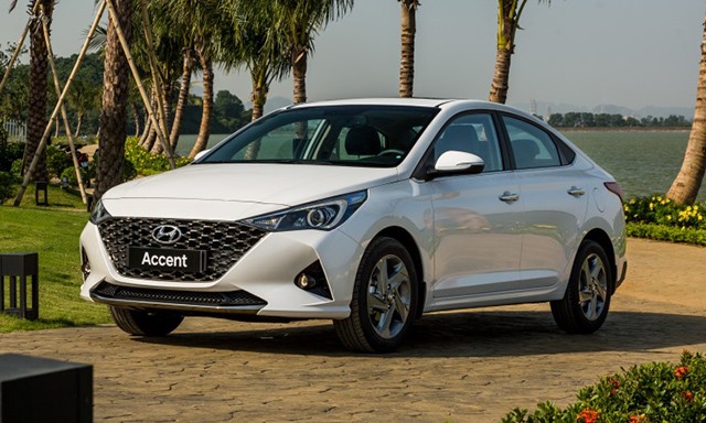 Hyundai Accent hiện đang mở bán với 4 phiên bản và có giá dao động từ 426,1 - 542,1 triệu đồng.