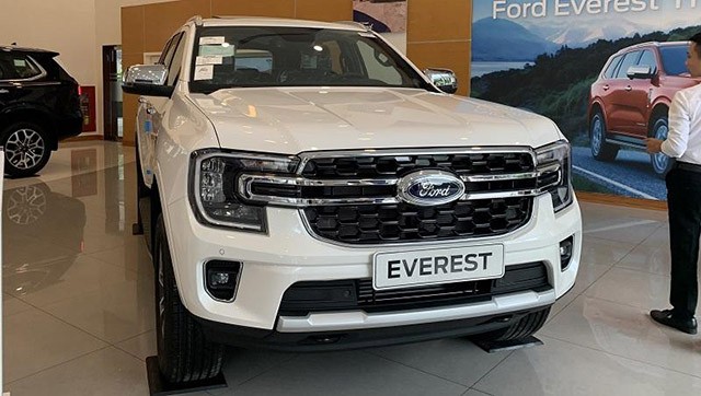Các phiên bản xe Ford Everest 2023 đang bán ở Việt Nam sẽ có sự khác biệt nhau về trang bị tiện nghi.
