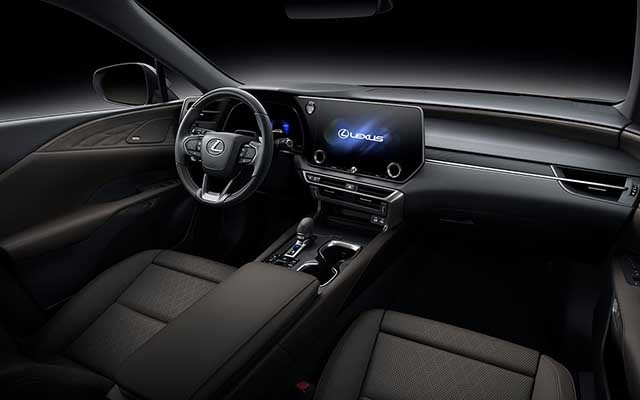 Lexus RX350 Luxury sang trọng hơn với màn hình trung tâm giải trí lớn nhất phân khúc