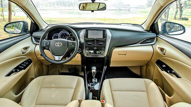 Toyota Vios có nhiều lựa chọn phiên bản với mức giá hấp dẫn và không gian rộng rãi chính là điểm nhấn.