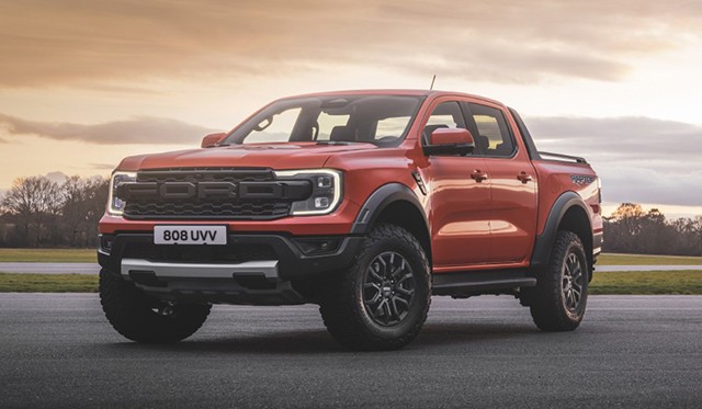 Ở thế hệ mới, Ford Ranger Raptor 2023 có phong cách thiết kế lấy cảm hứng từ Ranger và Everest thế hệ mới ra mắt ở Việt Nam không lâu. 