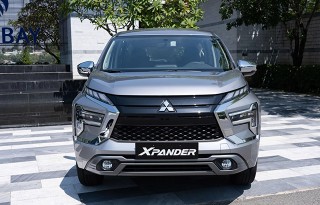So sánh Suzuki XL7 và Mitsubishi Xpander: Gần ngang giá, chọn MPV hiện đại hay cổ điện nhiều tiện nghi?